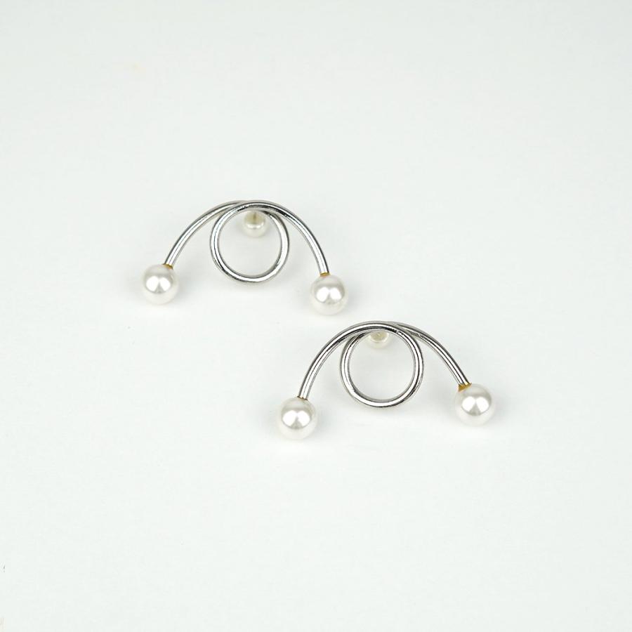 ＼ 訳あり 60%OFF／ Iria Ashimine（イリア アシミネ） / Horn ピアス プチギフト お祝い 贈り物 ポイント 消化 買いまわり プレゼント | Iria Ashimine | 10