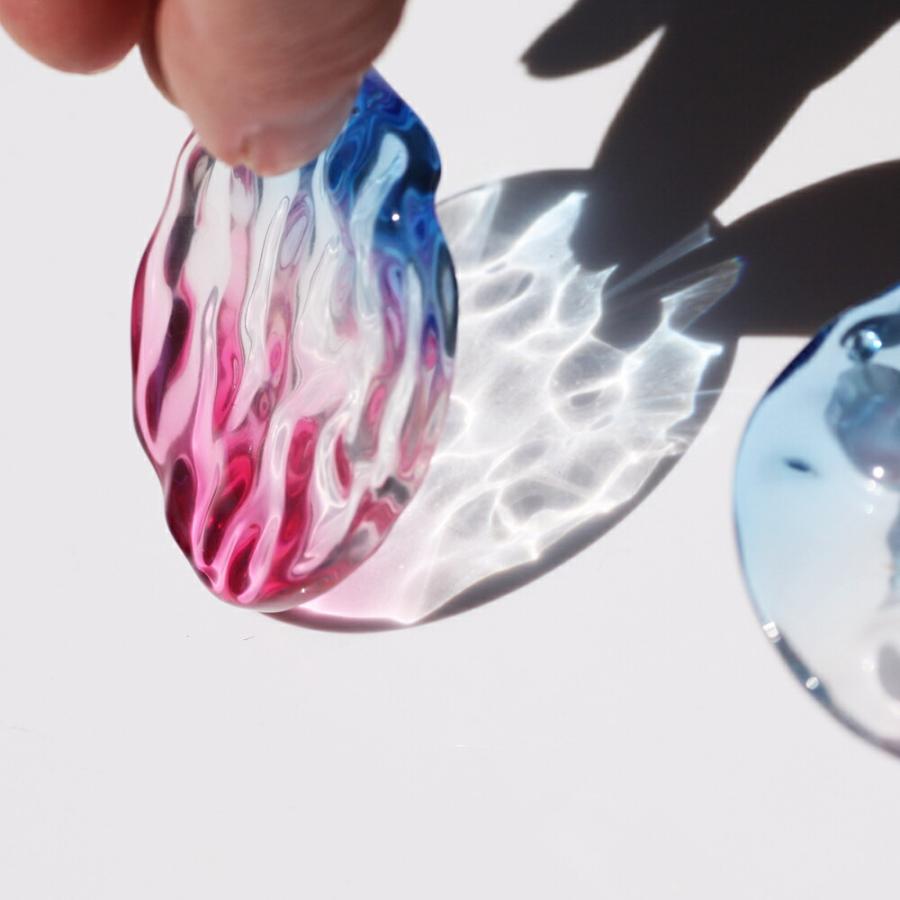 Iria Ashimine（イリア アシミネ） / Sunrise ピアス - PINK レディース ギフト プレゼント 記念日 アクセサリー ジュエリー 透明 クリア 素材 樹脂 大ぶり あ… | Pink | 01