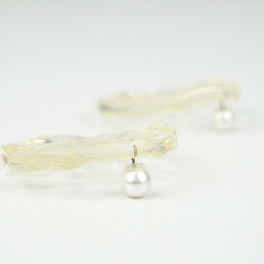＼ 訳あり 60%OFF／ Iria Ashimine（イリア アシミネ） / Ocean : pearl pushback ピアス - CLEAR プチギフト お祝い 贈り物 ポイント 消化 買いまわり プレゼ… | Eimee Law | 15