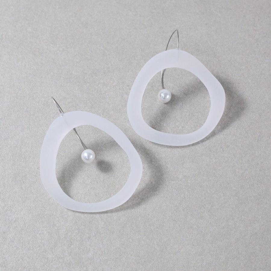 Iria Ashimine（イリア アシミネ） / CIRCLE' Transparent ピアス - MATTE レディース ギフト プレゼント 記念日 アクセサリー ジュエリー… |  | 02