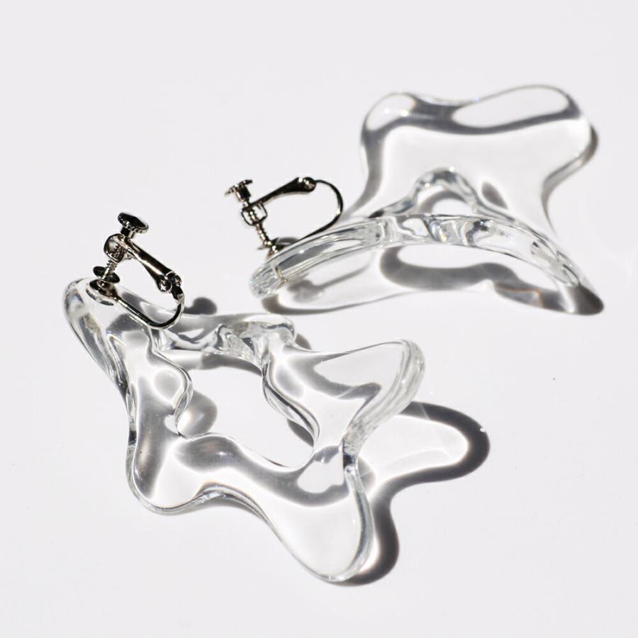 ＼ 訳あり 60%OFF／ Iria Ashimine（イリア アシミネ） / Twist イヤリング - CLEAR プチギフト お祝い 贈り物 ポイント 消化 買いまわり プレゼント | Eimee Law | 02