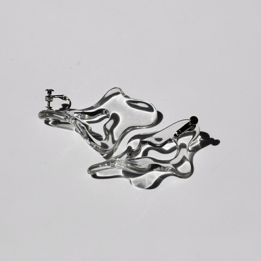 ＼ 訳あり 60%OFF／ Iria Ashimine（イリア アシミネ） / Twist イヤリング - CLEAR プチギフト お祝い 贈り物 ポイント 消化 買いまわり プレゼント | Eimee Law | 06
