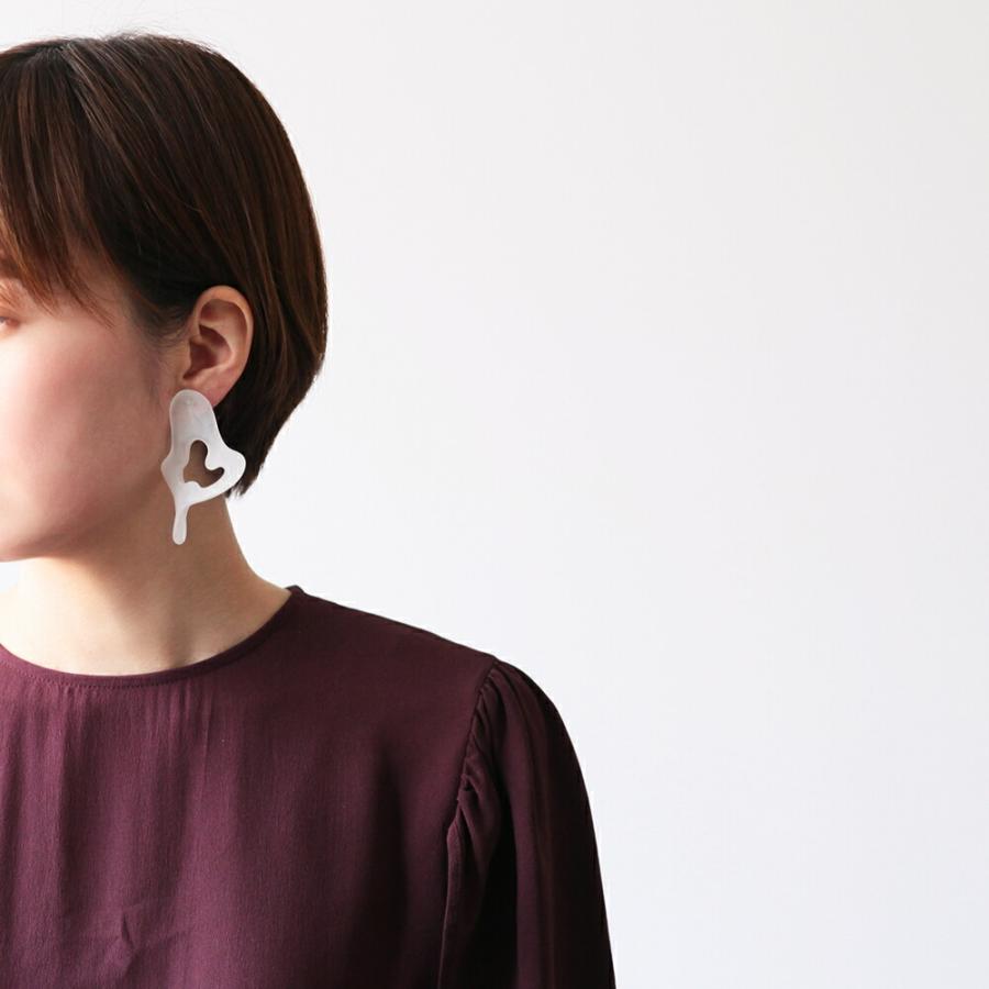 Iria Ashimine（イリア アシミネ） / Twist イヤリング - MATTE レディース ノンホール ギフト プレゼント 記念日 アクセサリー ジュエリー 透明 クリア 素材 … |  | 08