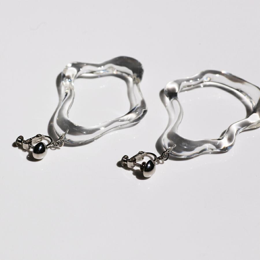 Iria Ashimine（イリア アシミネ） / Oyster : Tasmania transparent イヤリング - CLEAR レディース ノンホール ギフト プレゼント 記念日 ア… | clear | 03