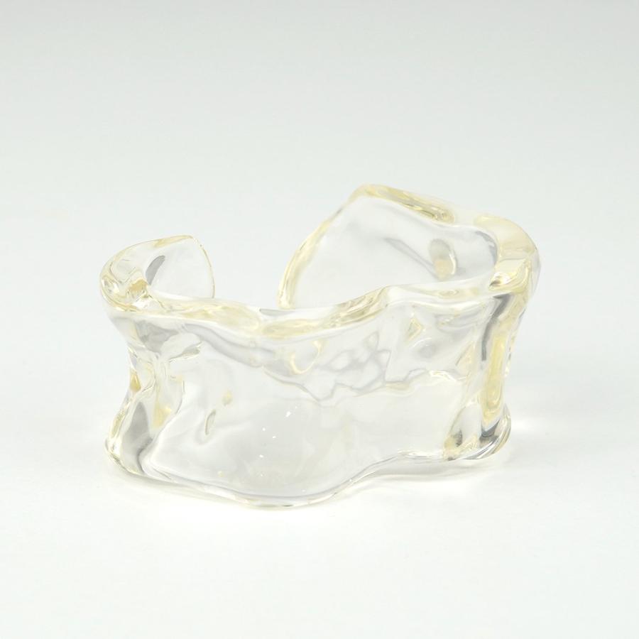 ＼ 訳あり 60%OFF／ Iria Ashimine（イリア アシミネ） / ICEBERG BANGLE バングル レディース ギフト 記念日 アクセサリー ジュエリー 透明 クリア 素材 樹脂… | Iria Ashimine | 10