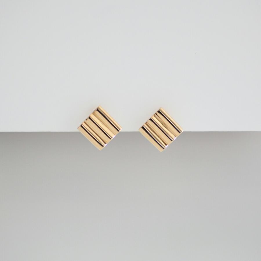 siki (シキ) / NMI-E01-SVGP gold ナミイタイヤリング スクエア ゴールド | GOLD | 04