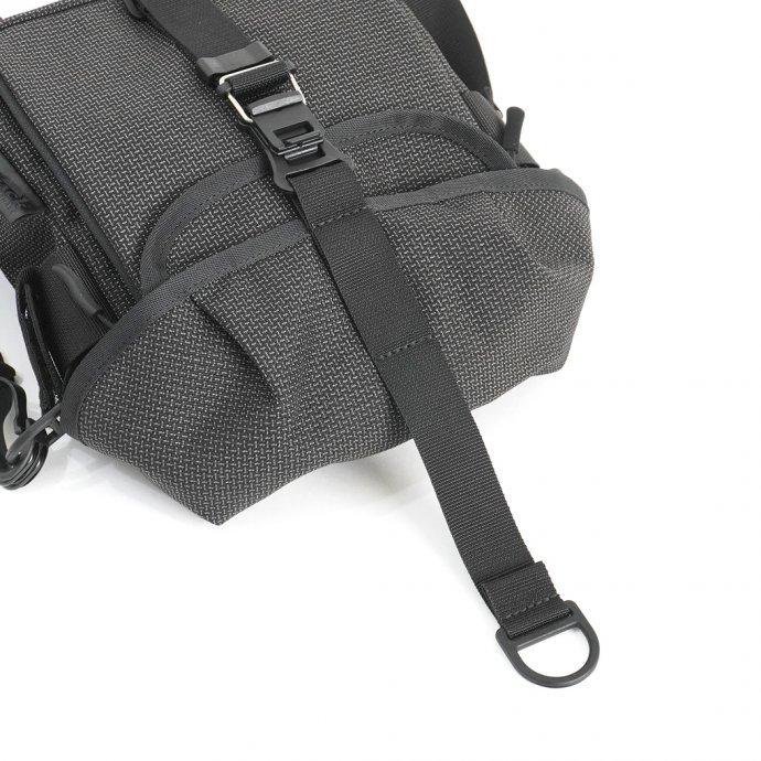bagjack / メンズ バッグ 黒 メッセンジャーバッグ ショルダー HNTR Pack OVRV (Traveller Bag) - Grid Grey バッグジャック ショルダーバッグ … | BAGJACK | 15