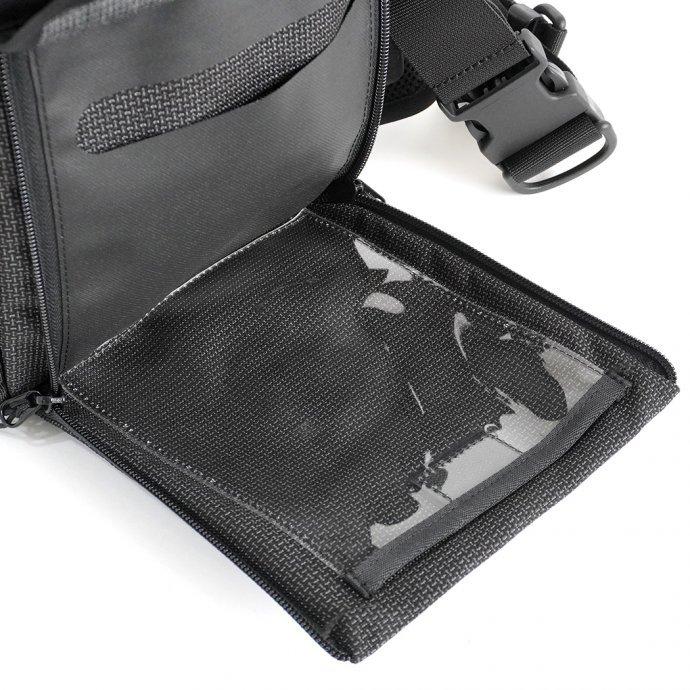 bagjack / メンズ バッグ 黒 メッセンジャーバッグ ショルダー HNTR Pack OVRV (Traveller Bag) - Grid Grey バッグジャック ショルダーバッグ … | BAGJACK | 09