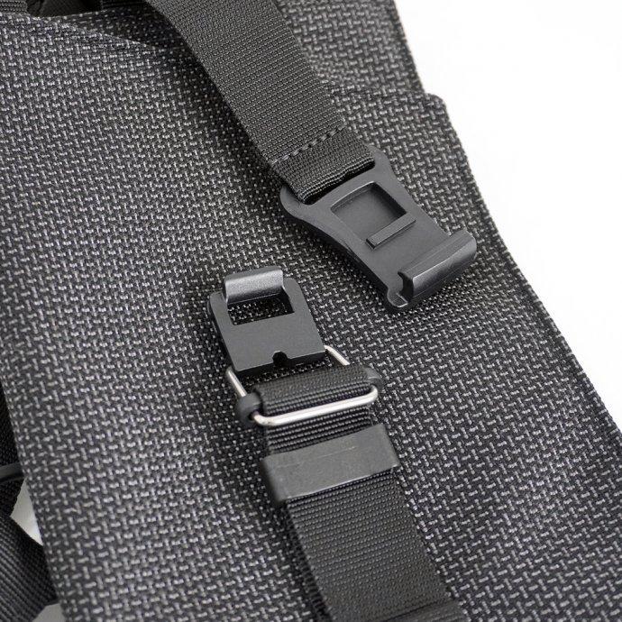 bagjack / メンズ バッグ 黒 メッセンジャーバッグ ショルダー Chest Holder Pouch - Grid Grey バッグジャック チェストホルダーポーチ グリッ… | BAGJACK | 06
