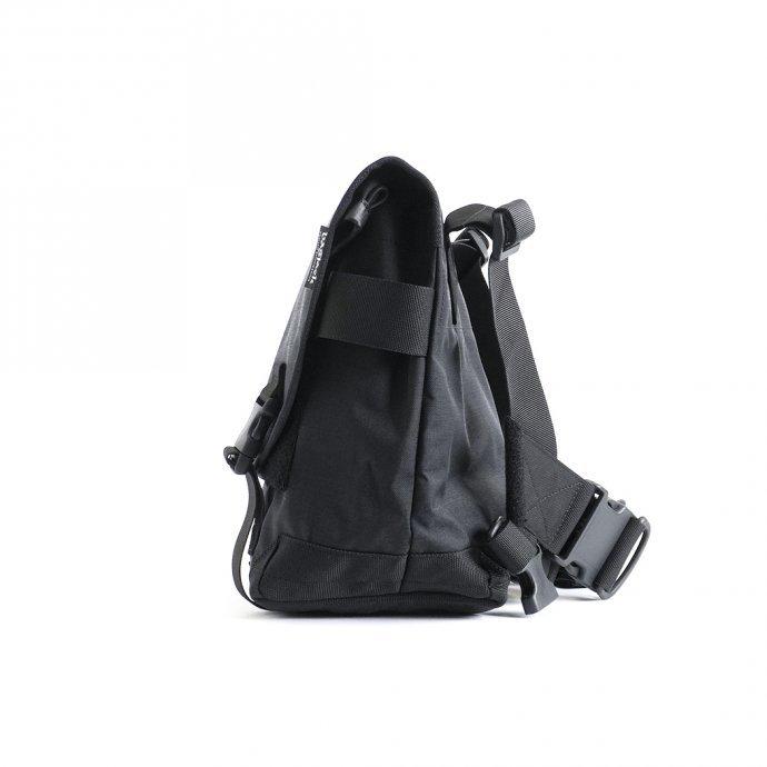 bagjack / メンズ バッグ 黒 メッセンジャーバッグ ショルダー Kinky - Black  368 バッグジャック メッセンジャーバッグ XS ブラック 送料無料 | BAGJACK | 01