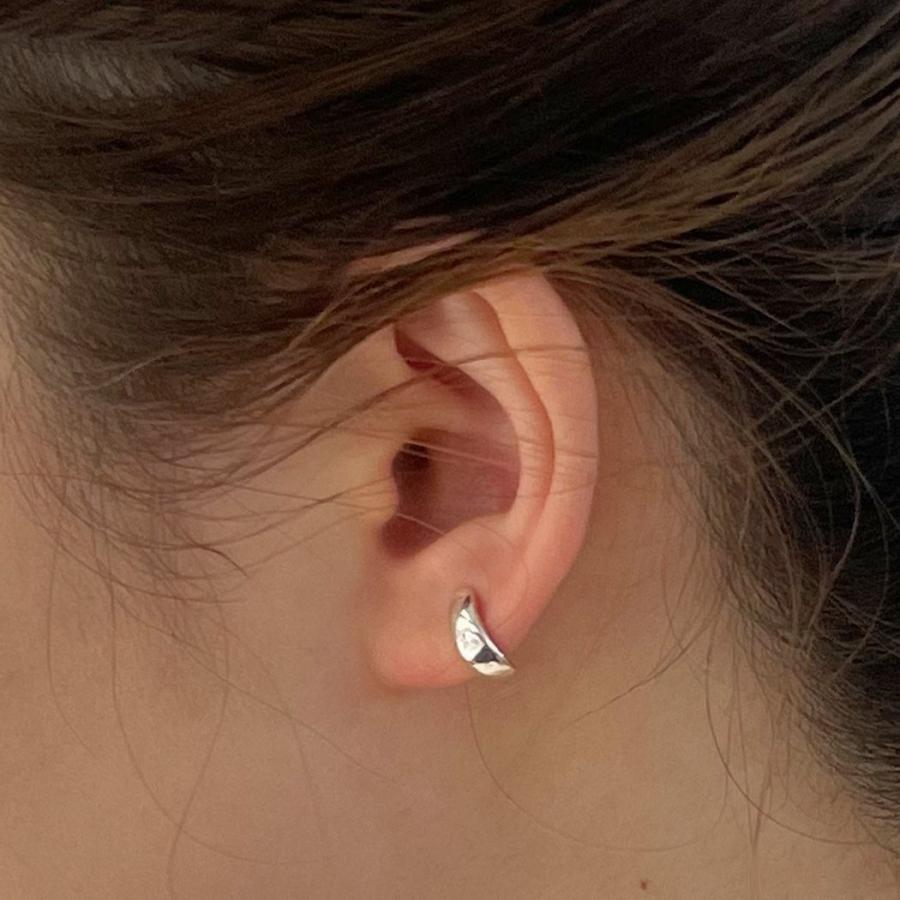 BYOKA（ビョーカ）/ E1402 SLEEK PIERCE ピアス - シルバー（両耳タイプ） |  | 05