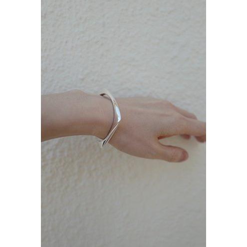 BYOKA（ビョーカ）/ W1501 MODIFICATION CUFF S バングル - シルバー |  | 08