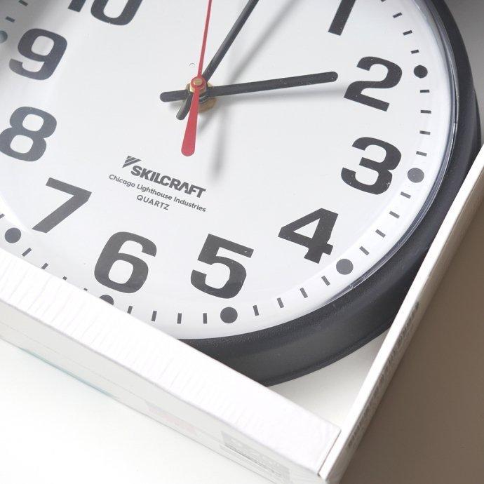 The Chicago Lighthouse / 9.25 Bold Number Wall Clock ウォールクロック ブラック／ホワイト アメリカ製 Made in USA |  | 03