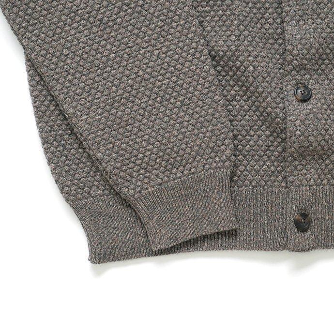 crepuscule クレプスキュール 2201-008 Popcorn Crewneck Cardigan - Khaki ポップコーンニットカーディガン カーキ メンズ トップス | crepuscule | 04