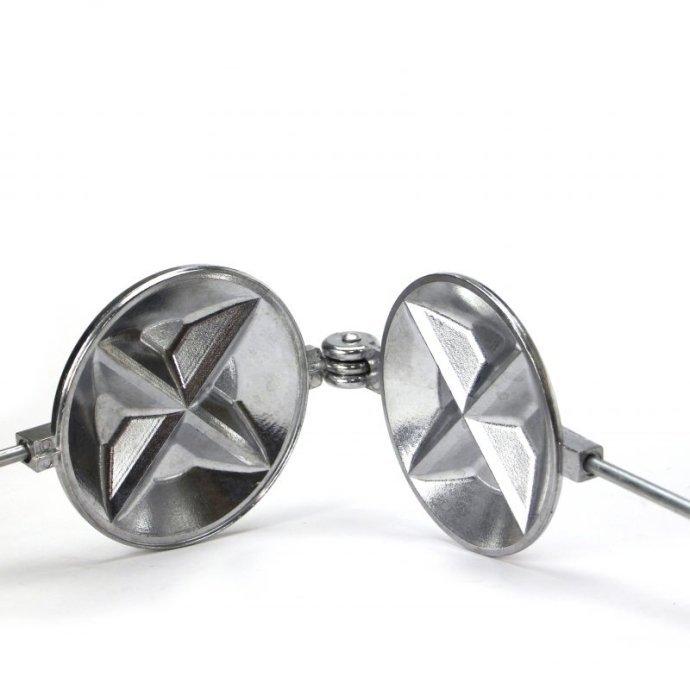 Toas-Tite tidbit Pie Iron トースタイト ティッドビット パイアイアン ホットサンド メーカー 4分割 アウトドア キャンプ 焚き火 炭火 ガスコンロ グリル 復… |  | 04