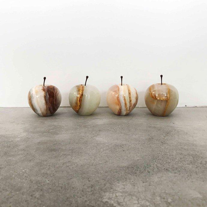 Marble Apple - Stripe / Large マーブルアップル ストライプ／ラージ | 雑貨 置物 ペーパーウエイト オブジェ プチギフト プレゼント お祝い 贈り物 ポイント… | DETAIL | 02