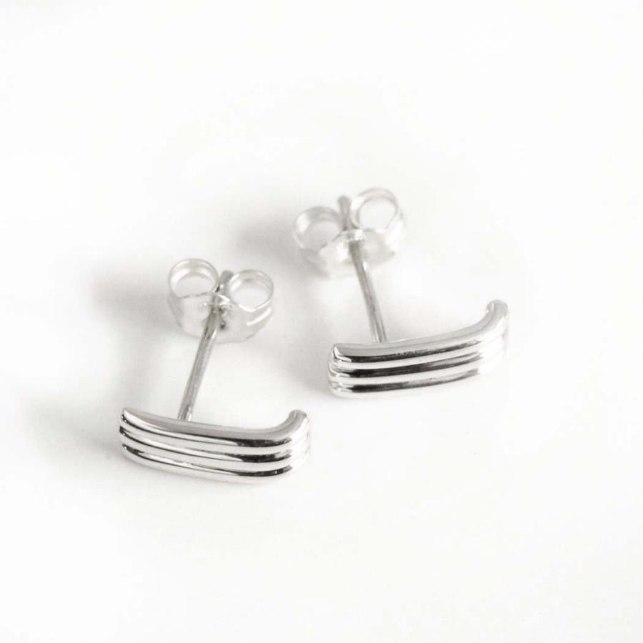 BYOKA（ビョーカ）/ E2101 CLAW PIERCE - シルバー (両耳タイプ) ピアス プチギフト お祝い 贈り物 ポイント 消化 買いまわり プレゼント レディース アクセサ… | BYOKA | 01