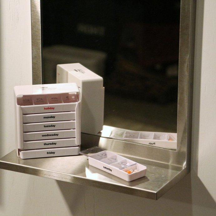 ANAheim Daily Pill Organizer アナハイム デイリー ピル オーガナイザー |  | 01