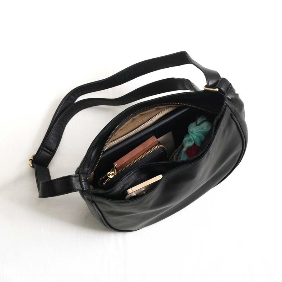 SEASIDE FREERIDE（シーサイドフリーライド） / 21B-SFR036 LSFST BAG ラウンドショルダーバッグ - ブラック |  | 08