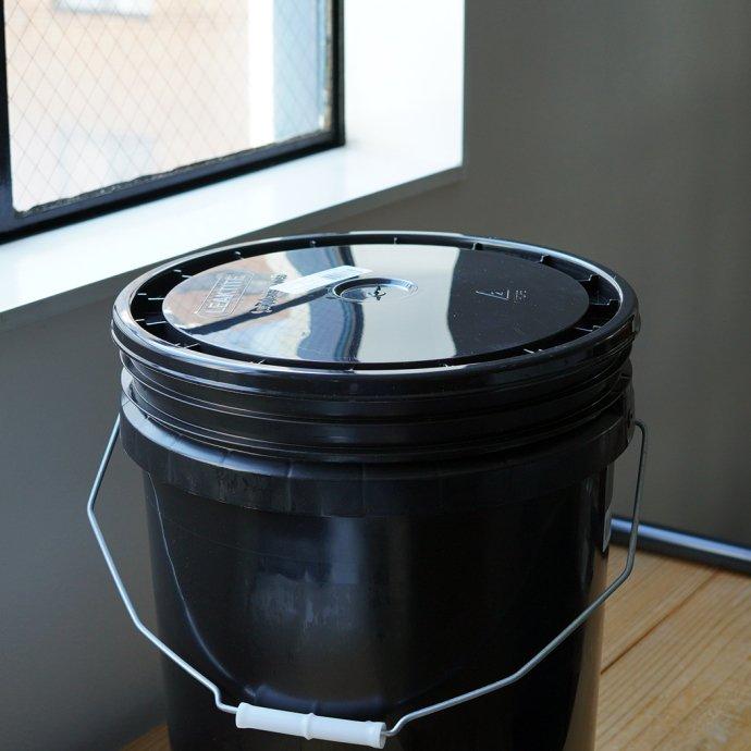 LEAKTITE / USA 5ガロンバケツ用リッド（フタ） ブラック アメリカ製 インテリア 掃除グッズ ゴミ箱 雑貨 USA プチギフト プレゼント お祝い 贈り物 ポイント … | LEAKTITE | 02