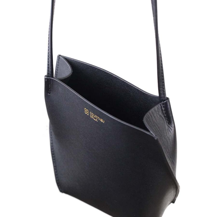 COURTNEY ORLA (コートニーオーラ) SLOPE TOTE mini ブラック スムースレザー SLO22FCL011001BK ショルダーバッグ 黒  シンプル 無地 鞄 ビジネス 通勤 仕事 … | COURTNEY ORLA | 03