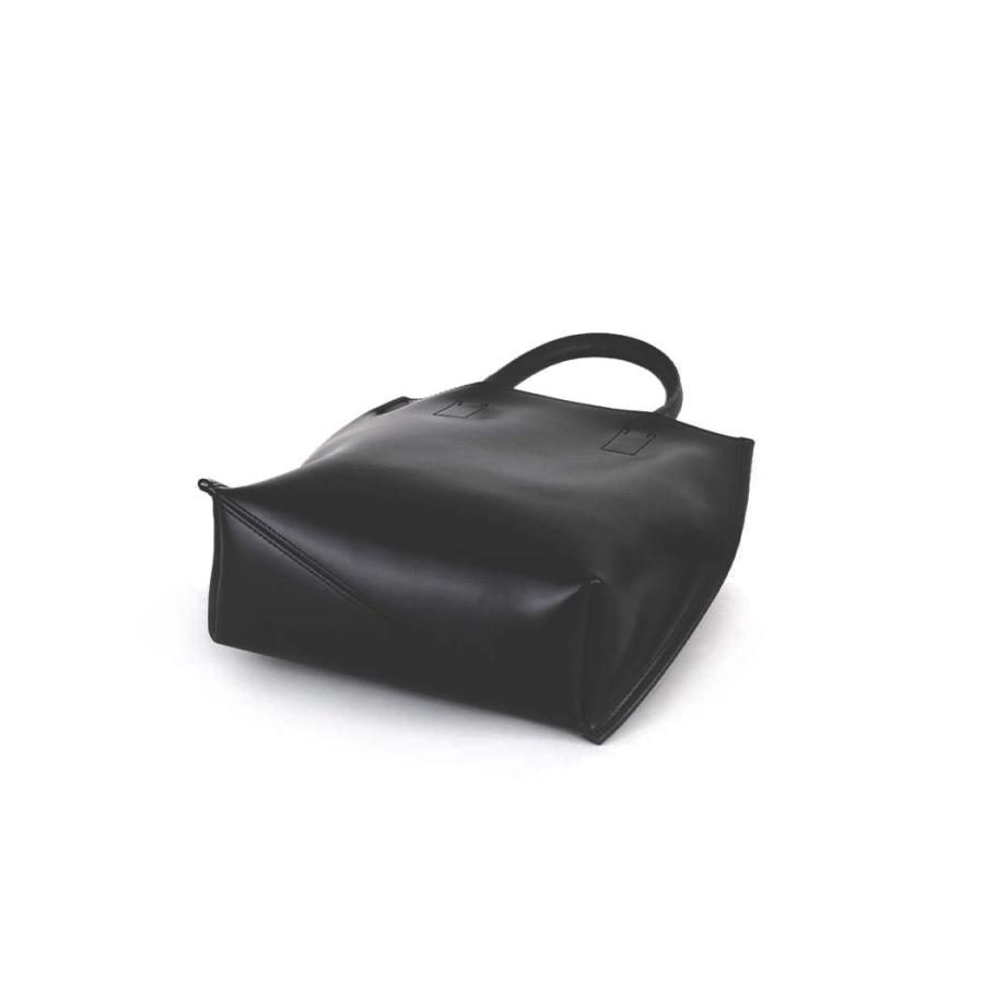 COURTNEY ORLA (コートニーオーラ) SLOPE TOTE s ブラック スムースレザー SLO22FCL011002BK トートバッグ A5 小さめ 黒  シンプル 無地 鞄 ビジネス 通勤 仕… | COURTNEY ORLA | 04
