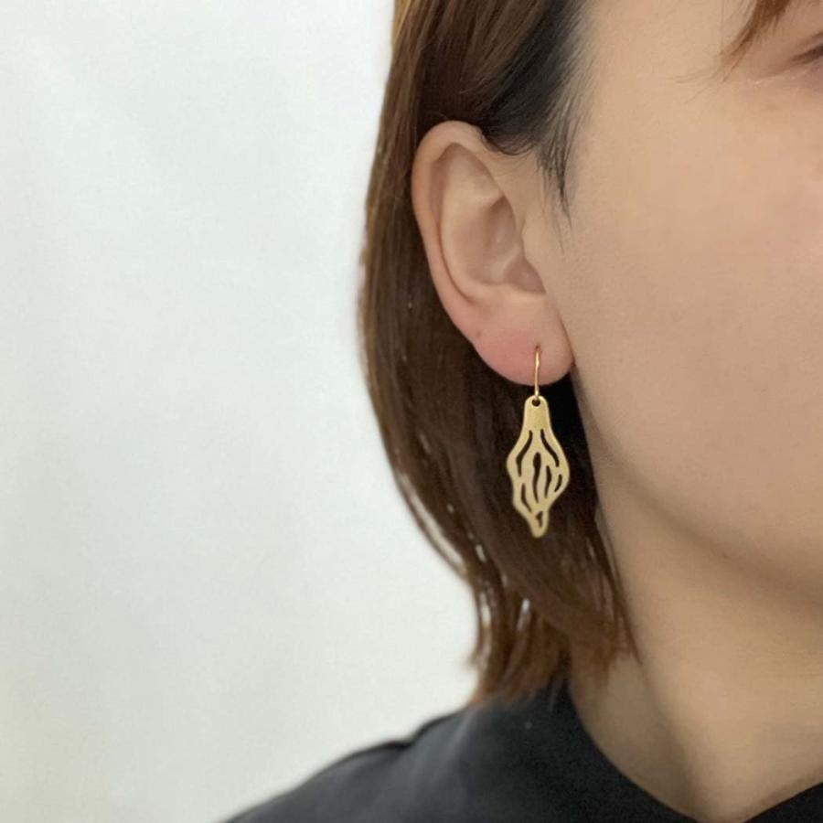 mnoi（ムノイ） / brass earrrings ピアス / イヤリング - middle 母の日 |  | 03