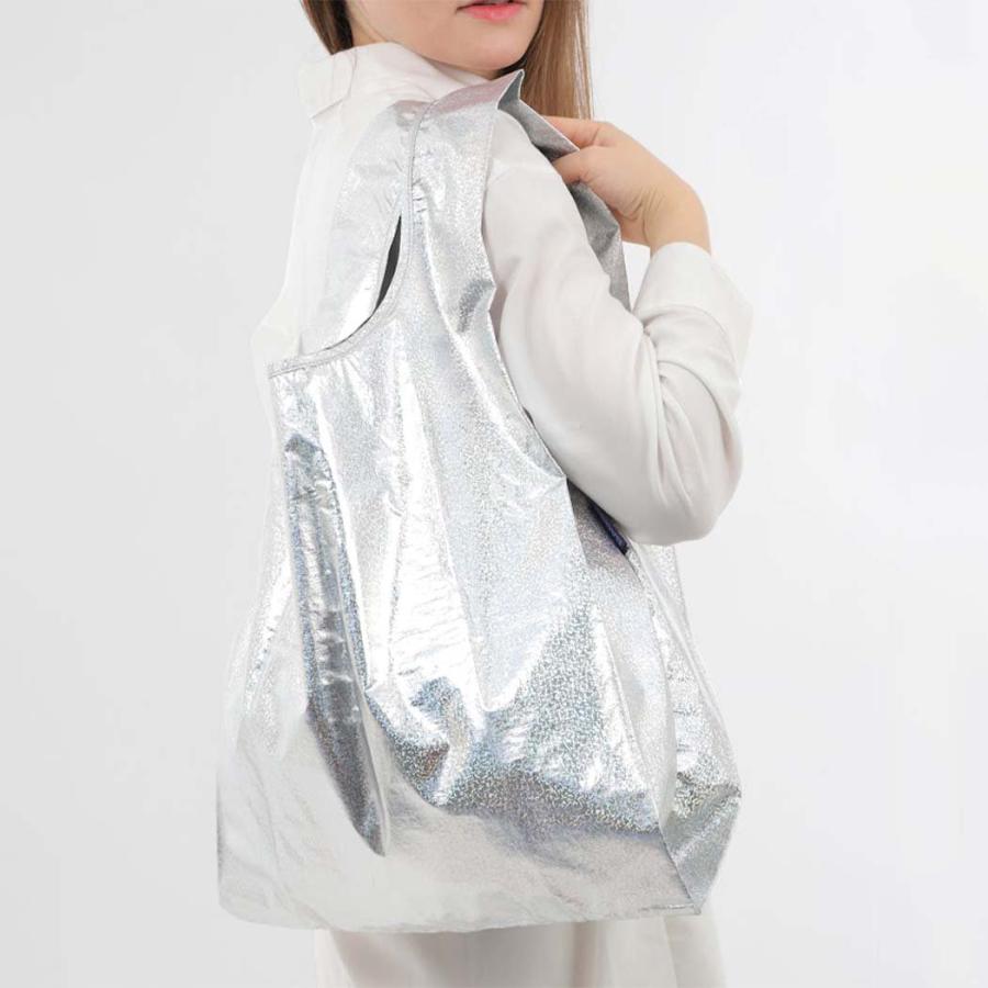 BAGGU バグー エコバッグ STANDARD メタリック ホログラム 日本限定モデル 2023年 新色 シルバー ホロ ショルダー 洗濯可 折り畳み コンパクト 軽量 大容量 レ… | BAGGU | 02