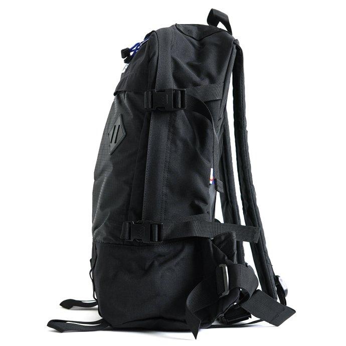 MADDEN / DAY LITE - Black メデン デイライト 23L ブラック MDNA-05 リュック バックパック 黒 メンズ ビジネス 大容量 送料無料 PCバッグ ポイント 消化 | MADDEN | 02