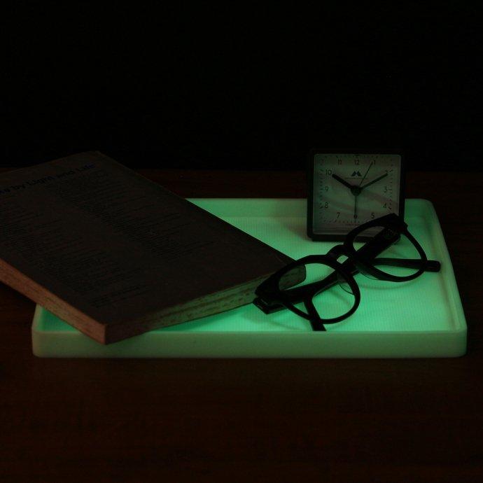 Glow Jumbo Parts Tray グロージャンボパーツトレイ 蓄光 光 発光 暗闇 光る キャンプ アウトドア アメリカ軍 ミリタリー 滑り止め ラバー トレー トレイ ポイ… | キャンプ（SWITCH） | 06