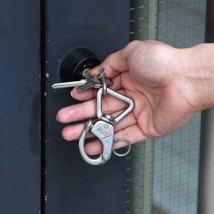 GLOMA NAUTICA / Snap Shackle 1301 グローマノーティカ スナップ シャックル キーホルダー キーリング 鍵 スマートキー カラビナ プチギフト お祝い 贈り物 … |  | 01