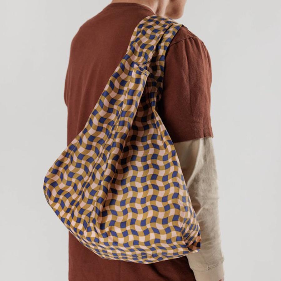 BAGGU バグー エコバッグ  ウェービーギンガムピーチ100%リサイクルナイロン STANDARD スタンダード サイズ 大きい 大容量 ショルダー 洗濯可能 折り畳み コン… | BAGGU | 01