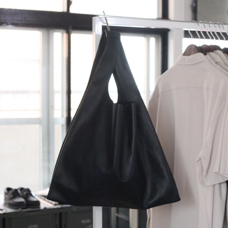 COURTNEY ORLA (コートニーオーラ) / SEVEN SHOPPER l レザー ショッパー バッグ - ブラック SSP22FHL012002BK | COURTNEY ORLA