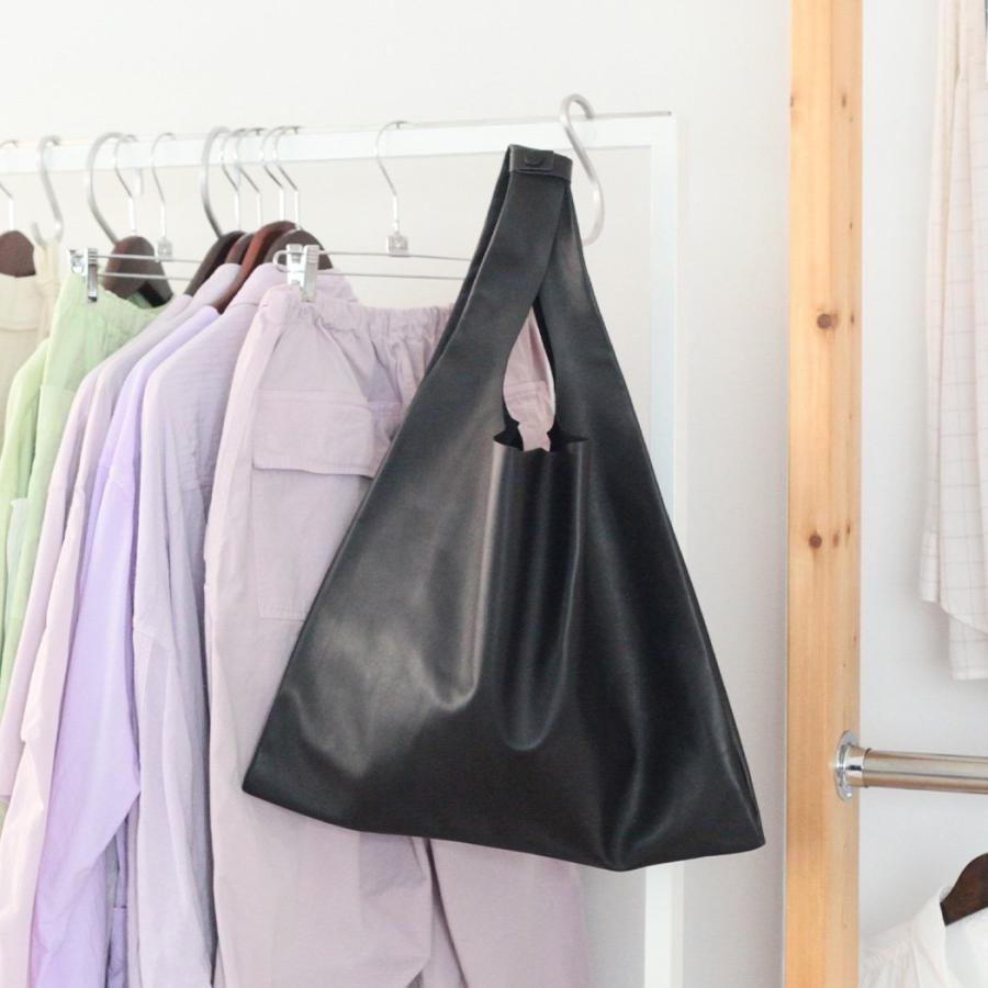 COURTNEY ORLA (コートニーオーラ) / SEVEN SHOPPER l レザー ショッパー バッグ - ブラック SSP22FHL012002BK | COURTNEY ORLA | 06