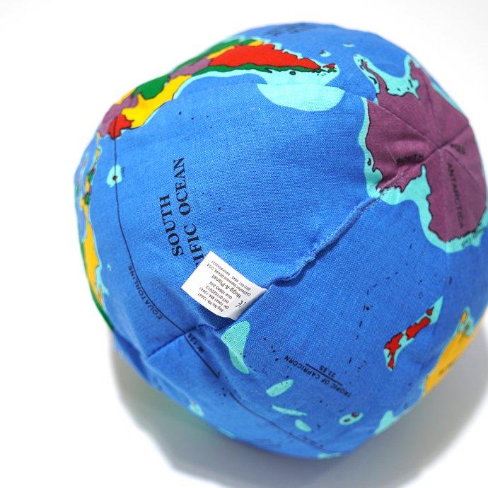 ペーパースカイ 地球儀クッション ミニ PAPERSKY Cushion Globe Mini アメリカ製 | PAPERSKY | 07