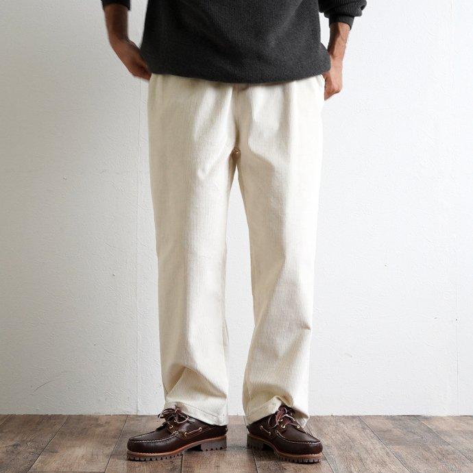 vecchi / C.Coulisse Corduroy Easy Pants - Cream ストレッチコーデュロイ イージーパンツ クリーム | C.R.E.A.M | 05