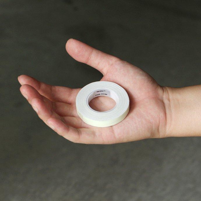 Narrow MaraSpec Glow Tape Roll ナロー マラスペック グローテープ ロール 蓄光 光 発光 暗闇 光る キャンプ アウトドア アメリカ軍 ミリタリー ポイント 消… | DETAIL | 02