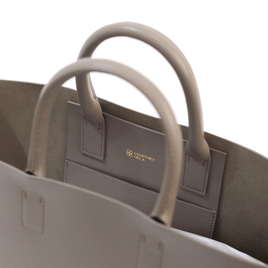COURTNEY ORLA (コートニーオーラ) / COURTNEY ORLA (コートニーオーラ) / SLOPE TOTE l - トープ スムースレザー SLO23FCL011004TPE トートバッグ A4 グレー … | COURTNEY ORLA | 03