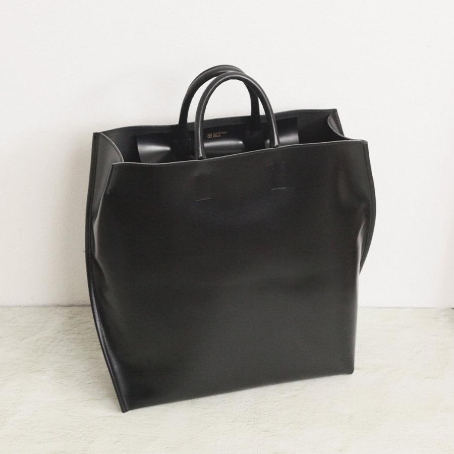 COURTNEY ORLA コートニーオーラ SLOPE ZIP TOTE l - ブラック/ブラック SLZ23FPV011004BK/BK トートバッグ 大容量 A4 黒 シンプル 無地 鞄 ビジネス 通勤 仕… | COURTNEY ORLA