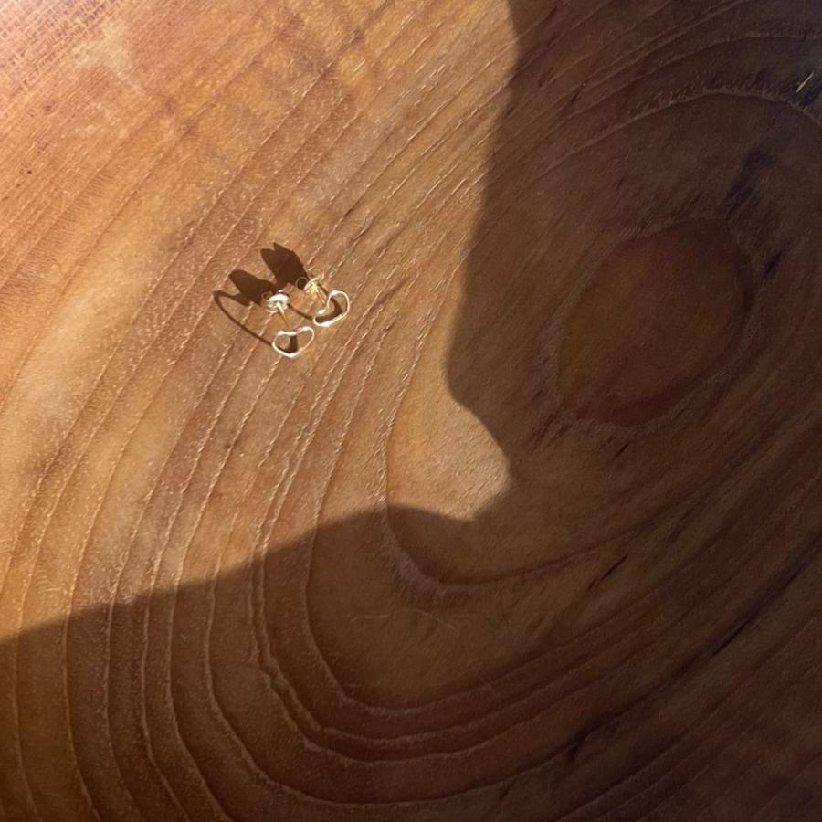 ピアス k18 イロンデール エペパン hirondelle et pepin 18金 h-p-8-2-135 ワイヤー ハート ピアス (両耳タイプ) レディース ギフト ミニマル 20代 30代 40代 … | hirondelle | 07