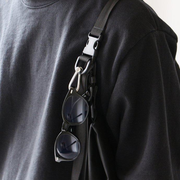 GLOMA NAUTICA / Twist Shackle 402 グローマノーティカ ツイストシャックル  キーホルダー キーリング 鍵 スマートキー カラビナ プチギフト お祝い 贈り物 … | DETAIL | 01