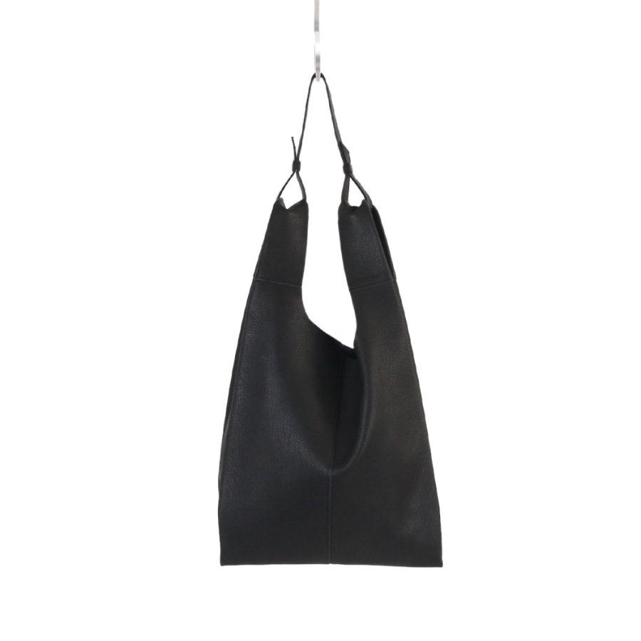 POMTATA ポンタタ P2508 MEL TOTE BAG ブラック 121-3729 トートバッグ レザー 本革 日本製 無地 黒 ショルダーバッグ ショッパーバッグ ショッパー型 A4サイ… | POMTATA