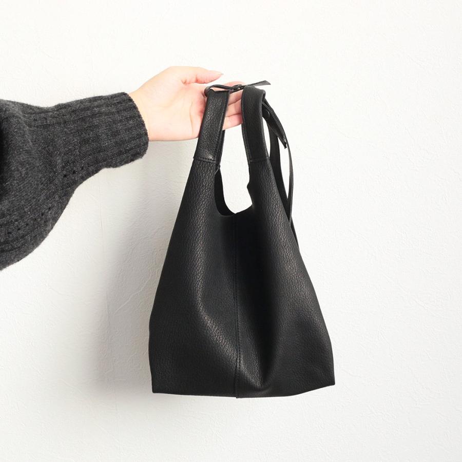 POMTATA ポンタタ P2509 MEL MINI SHOULDER ブラック 121-3735 トートバッグ レザー 本革 日本製 無地 黒 ショルダーバッグ ショッパーバッグ ショッパー型 ミ… | POMTATA