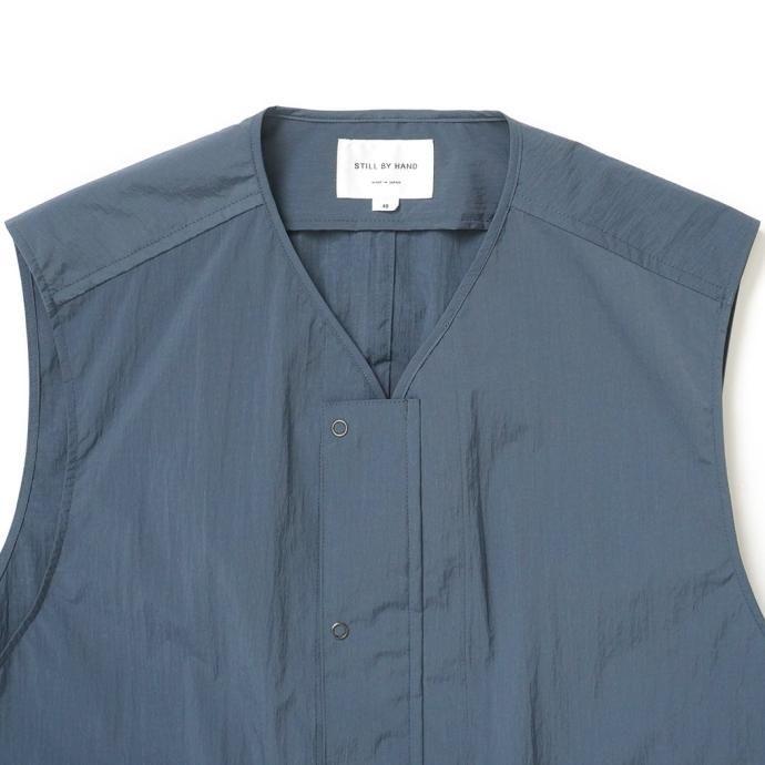 STILL BY HAND スティルバイハンド / VE02241 - BLUE GREY ナイロン ラージポケットベスト | STILL BY HAND | 02