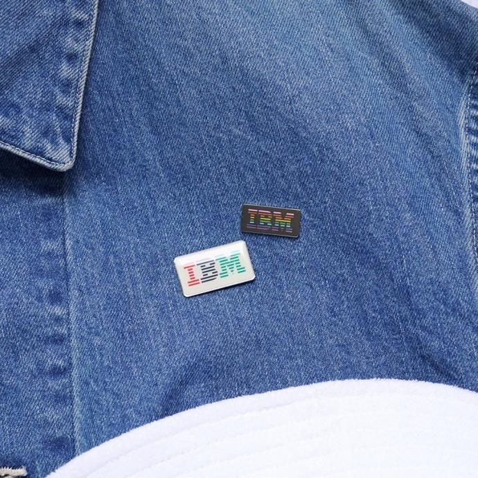 IBM / Diversity Lapel Pin オフィシャル IBMロゴ ラペルピン ダイバーシティ | IBM | 02