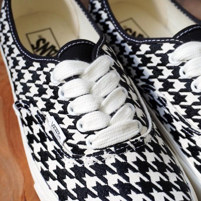 VANS / Authentic HOUNDSTOOTH WHITE/BLACK ヴァンズ オーセンティック ハウンドトゥース VN000BW5YB2 | VANS | 03