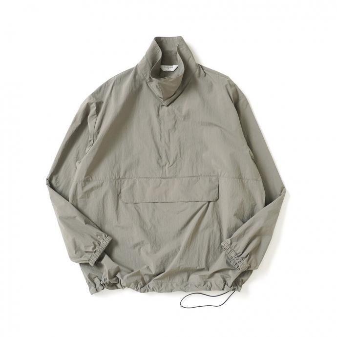 STILL BY HAND スティルバイハンド / BL07243 - KHAKI BEIGE ナイロン プルオーバージャケット | STILL BY HAND