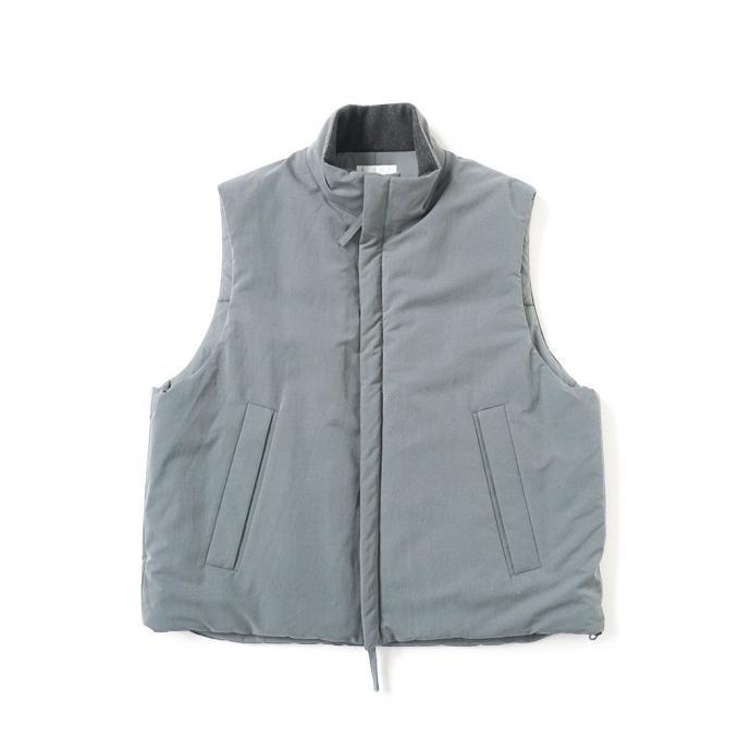 STILL BY HAND スティルバイハンド / VE01243 - BLUE GREY スタンドカラー シンサレート パデッドベスト | STILL BY HAND