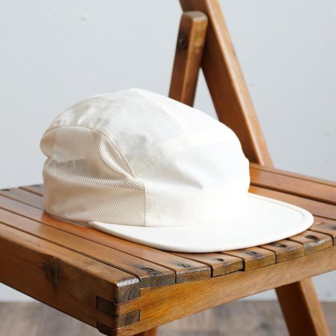 AS Colour / Active Finn Cap - Ecru サイドメッシュ ナイロン5パネルキャップ エクリュ | AS Colour