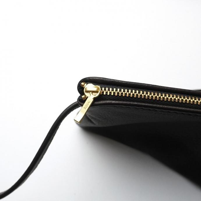 MOONSHINE LEATHER COMPANY / 6" Zippered Pouch w/52" Leather Code - Chocolate ムーンシャインレザー ショルダーポーチ ブラウン アメリカ製 Made in USA |  | 04